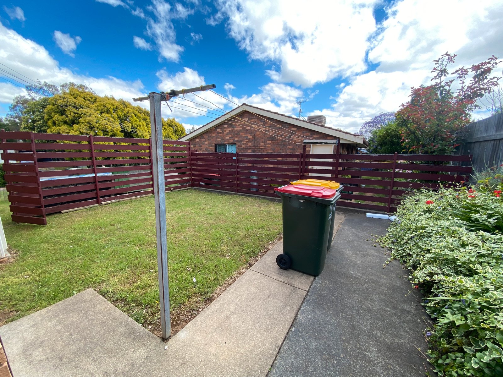 1/3 Blake Place TAMWORTH 10