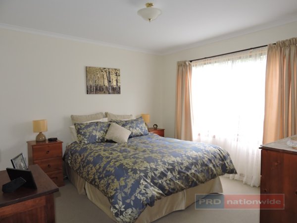 13 Bowman Street TALBINGO 16