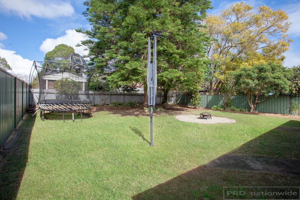 13 Bradbury Street TENAMBIT 18