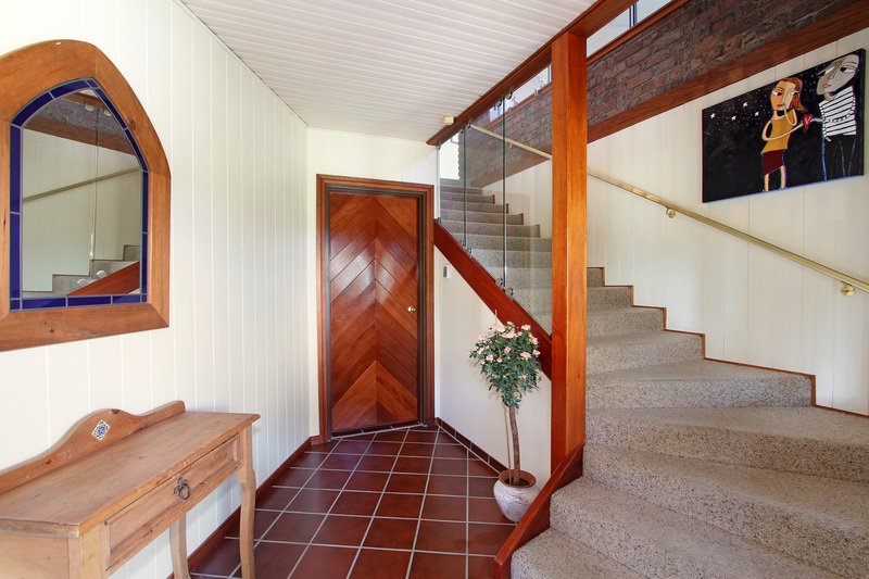 13 Bradley Place TAMWORTH 3