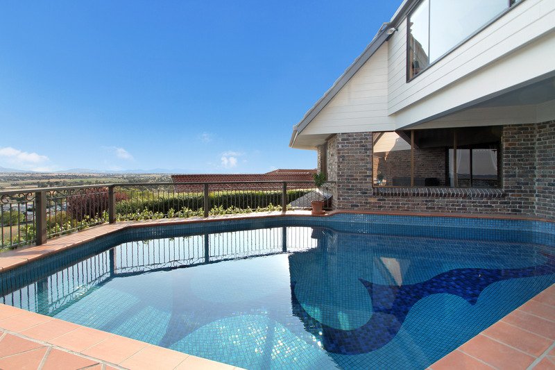 13 Bradley Place TAMWORTH 14