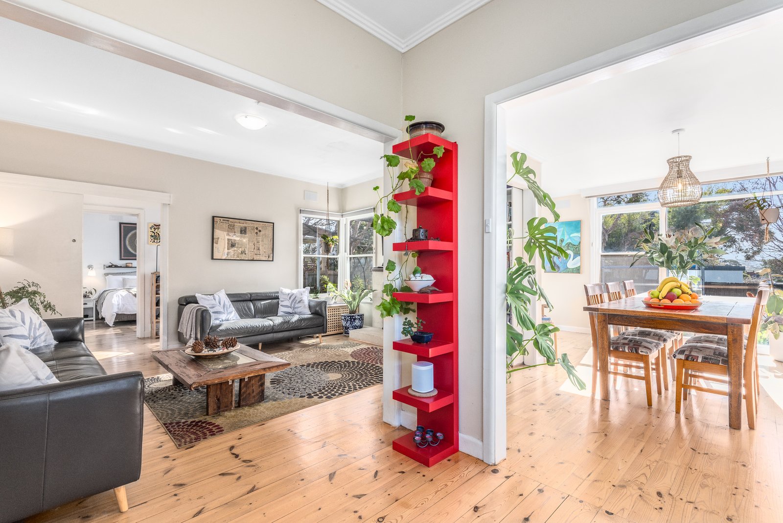 Gallery: 1/3 Bridge View Street