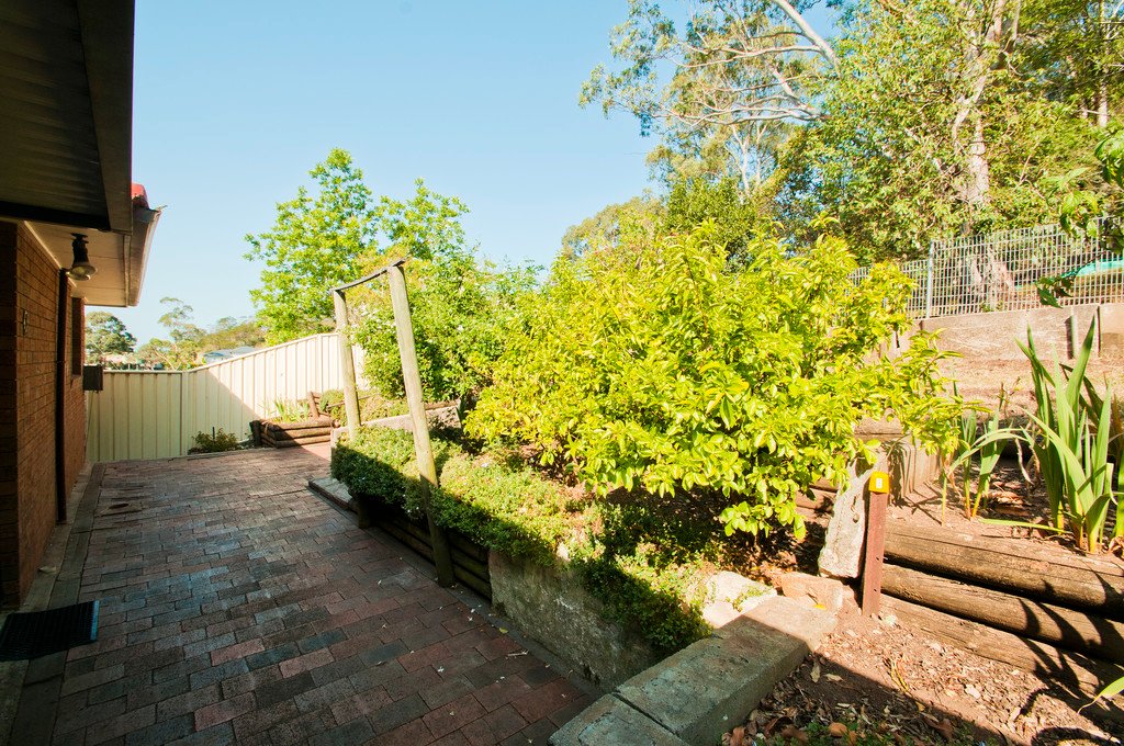 13 Bright Pde  DAPTO 11