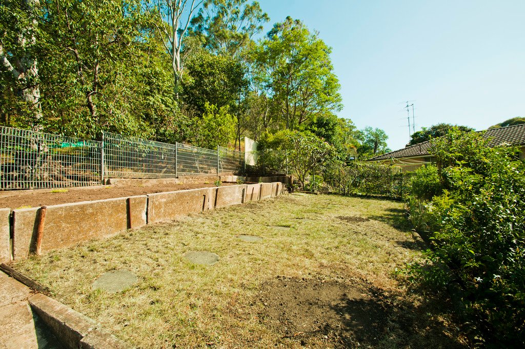 13 Bright Pde  DAPTO 13