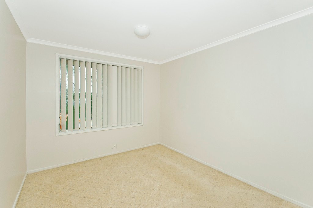 13 Bright Pde  DAPTO 6