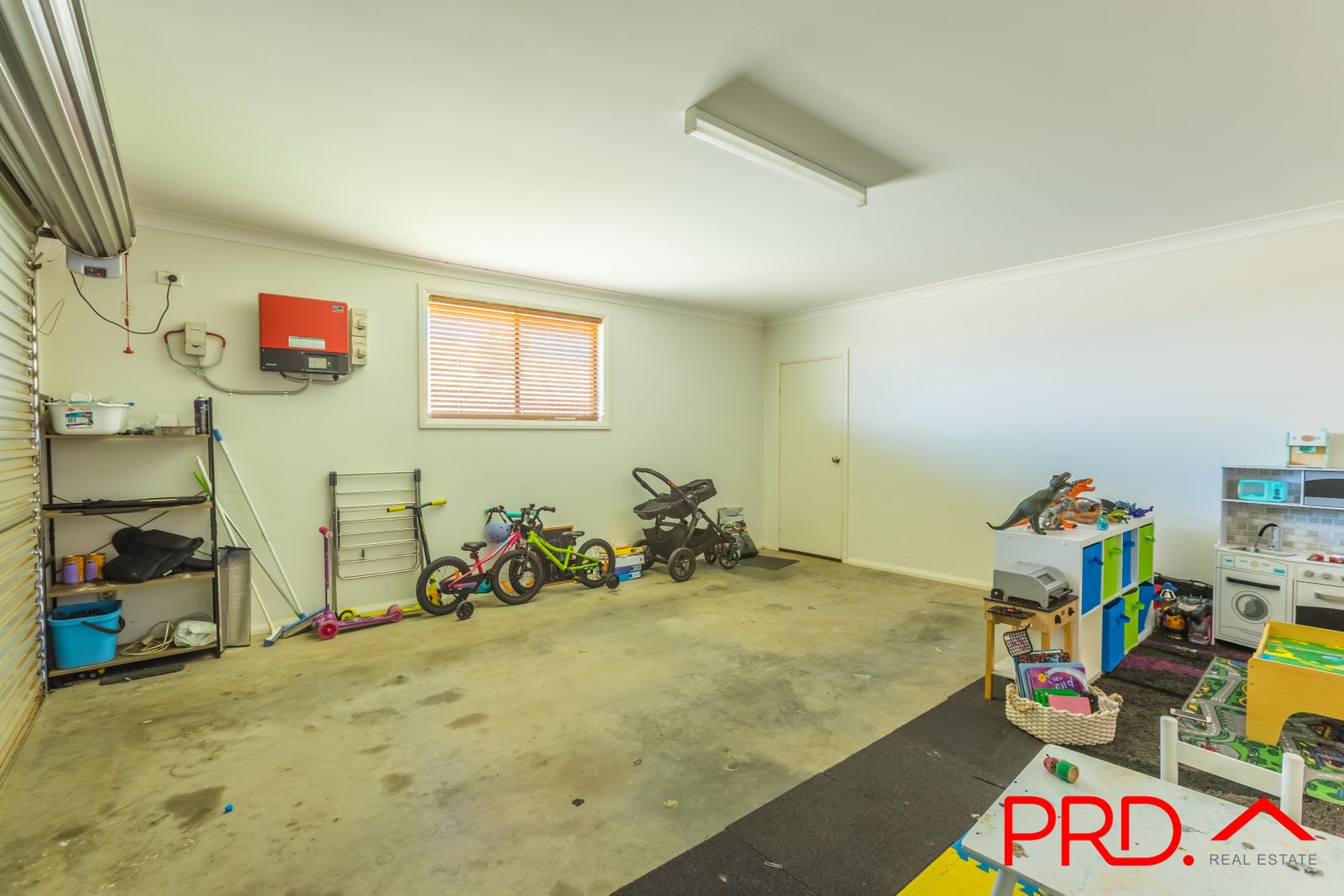 13 Brushbox Grove TAMWORTH 16