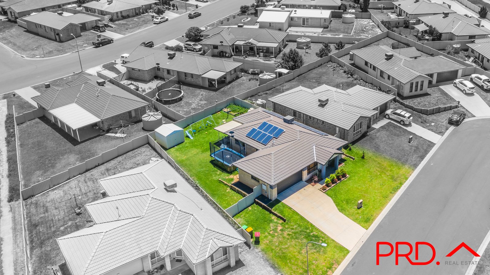 13 Brushbox Grove TAMWORTH 22