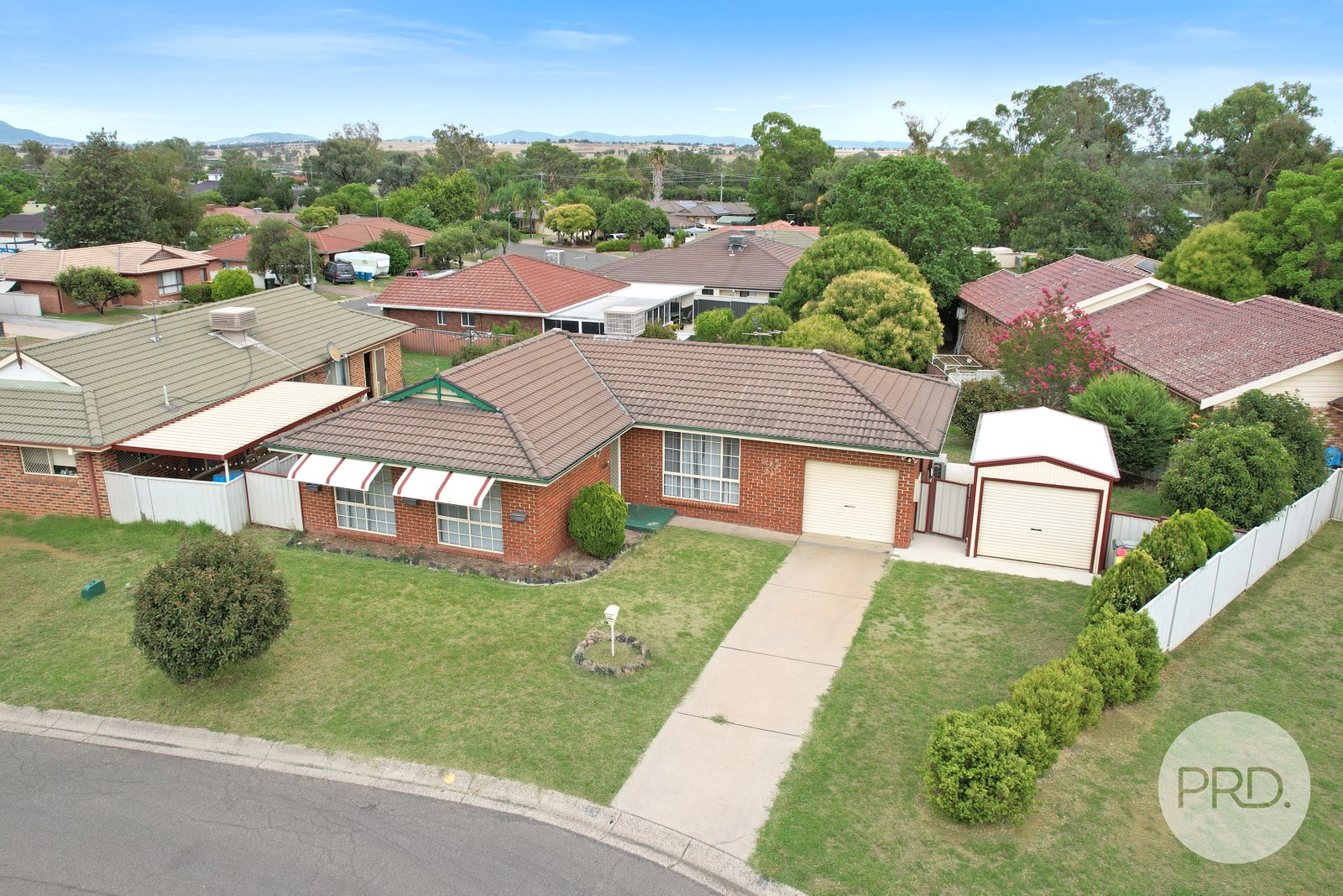 13 Bryan Street TAMWORTH 5
