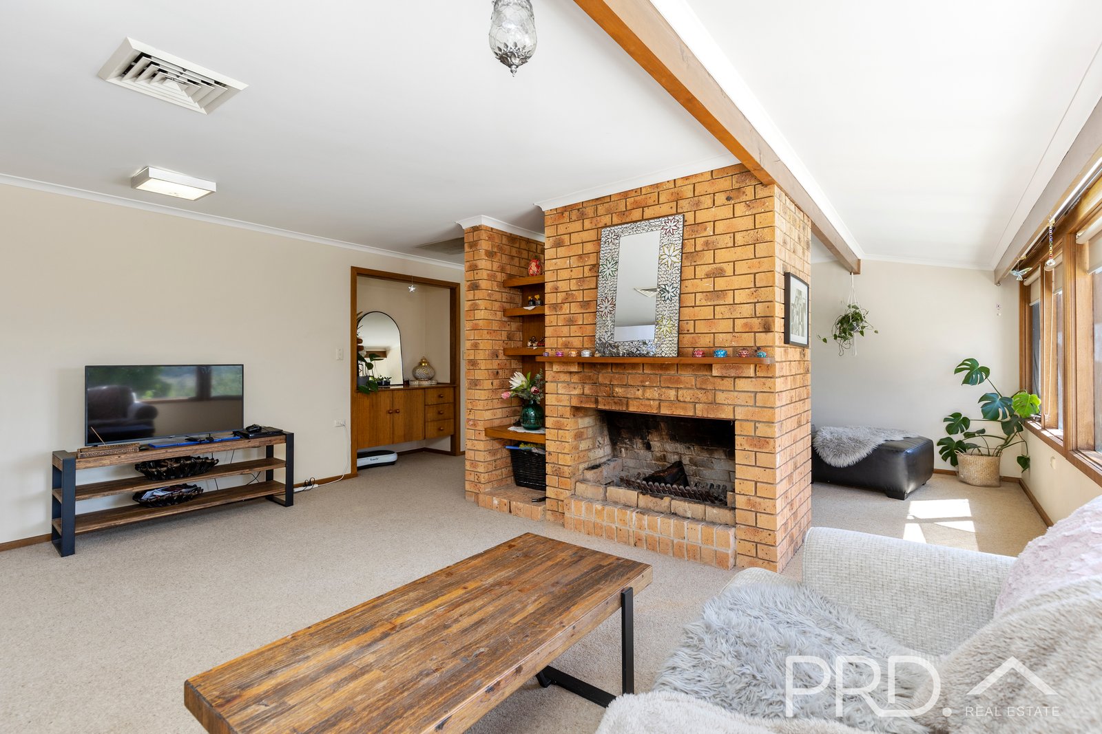 13 Bundara Crescent TUMUT 2