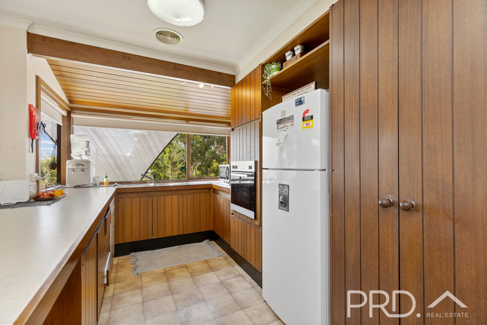 13 Bundara Crescent TUMUT 5