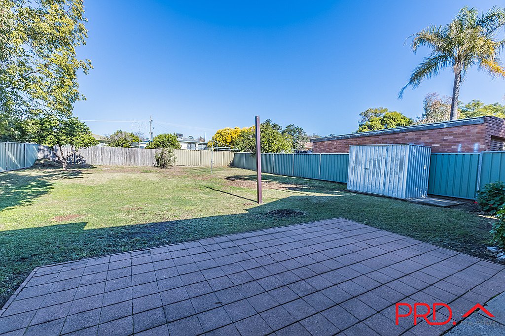 13 Campbell Street TAMWORTH 12
