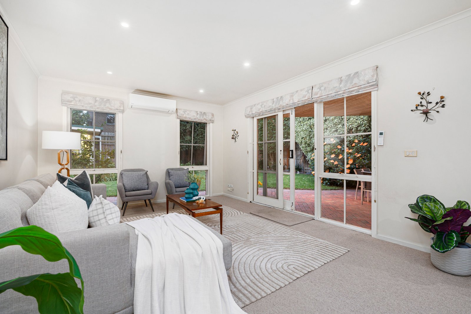 Gallery: 13 Cannes Grove