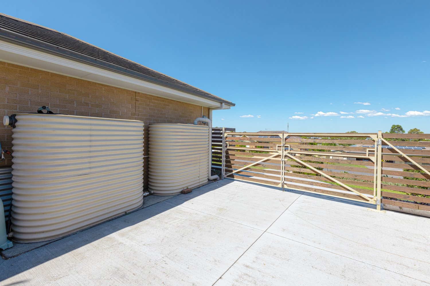 13 Carlisle Place MORPETH 28