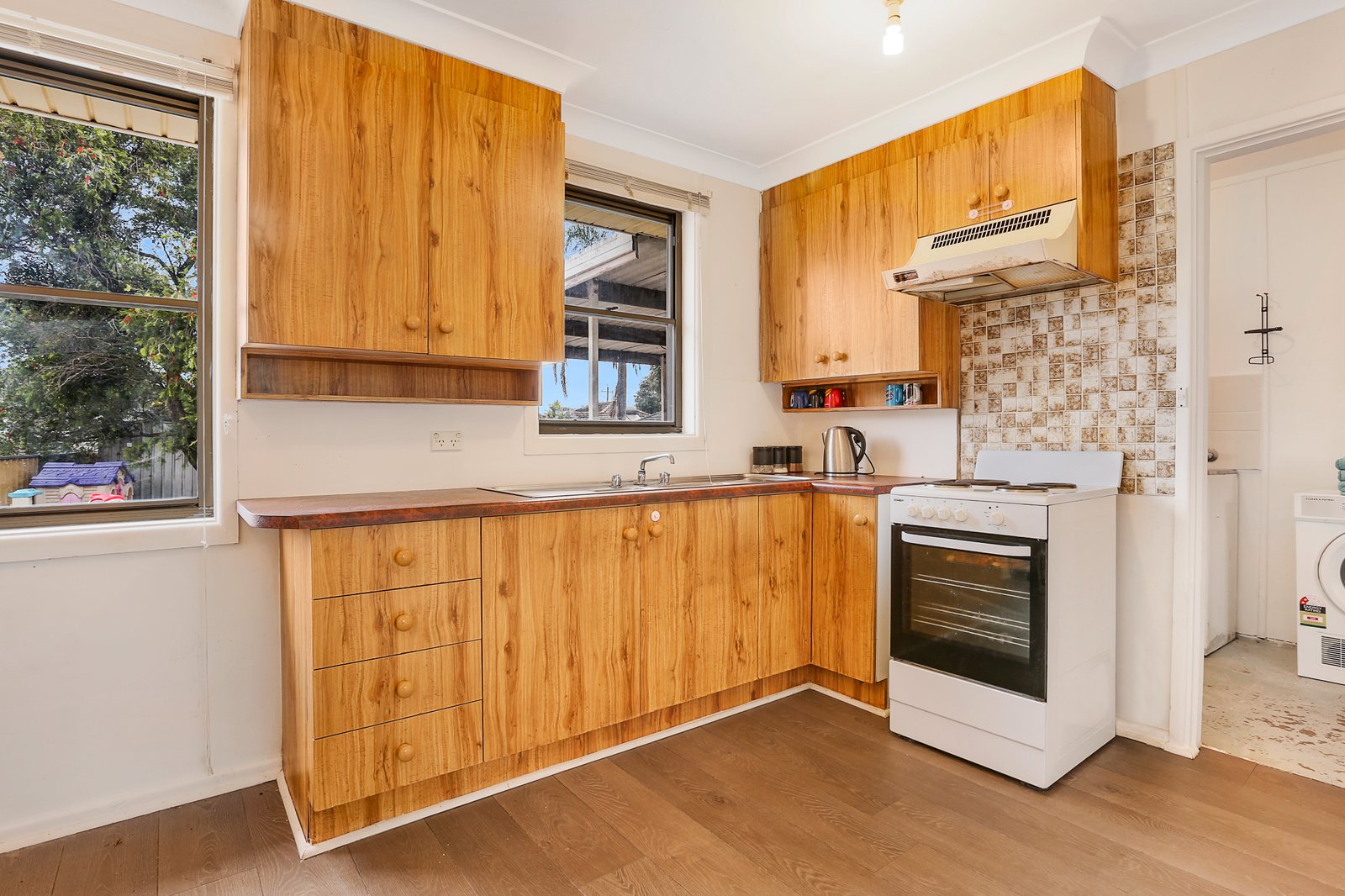 13 Carringle Street BERKELEY 3