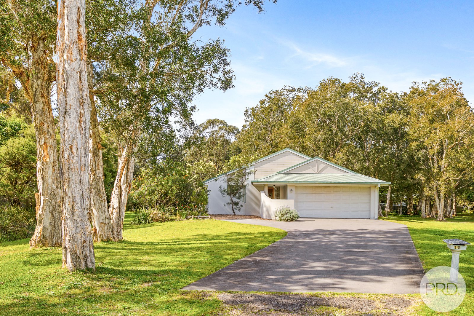 13 Casuarina Close ONE MILE 1