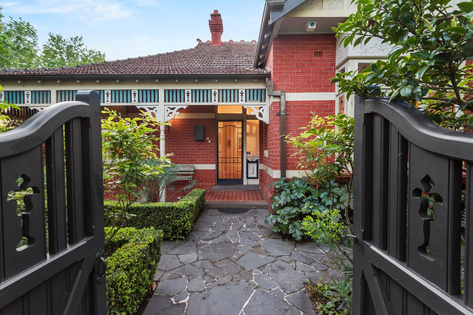 13 Central Park Road, Malvern East, 3145