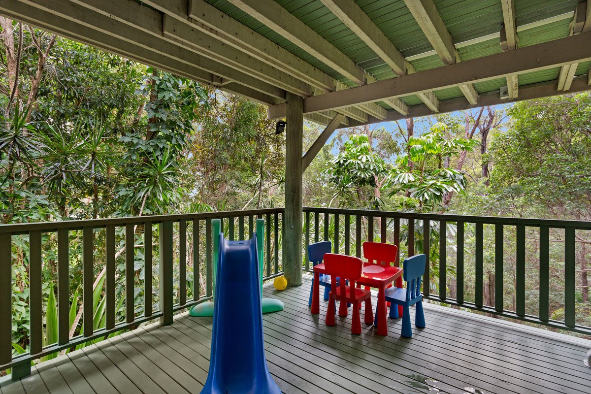 13 Cheshire Grove Elanora 12