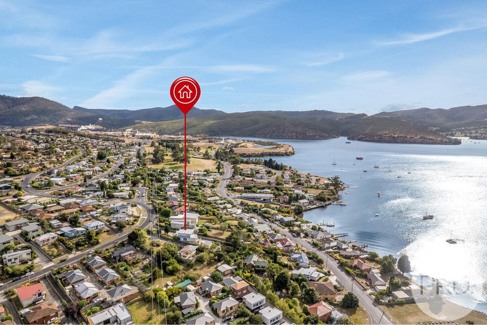 13 Chestnut Avenue LUTANA 2