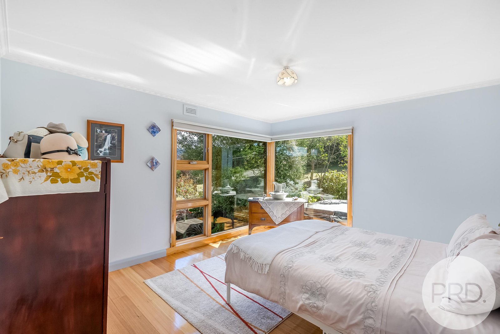 13 Chestnut Avenue LUTANA 24