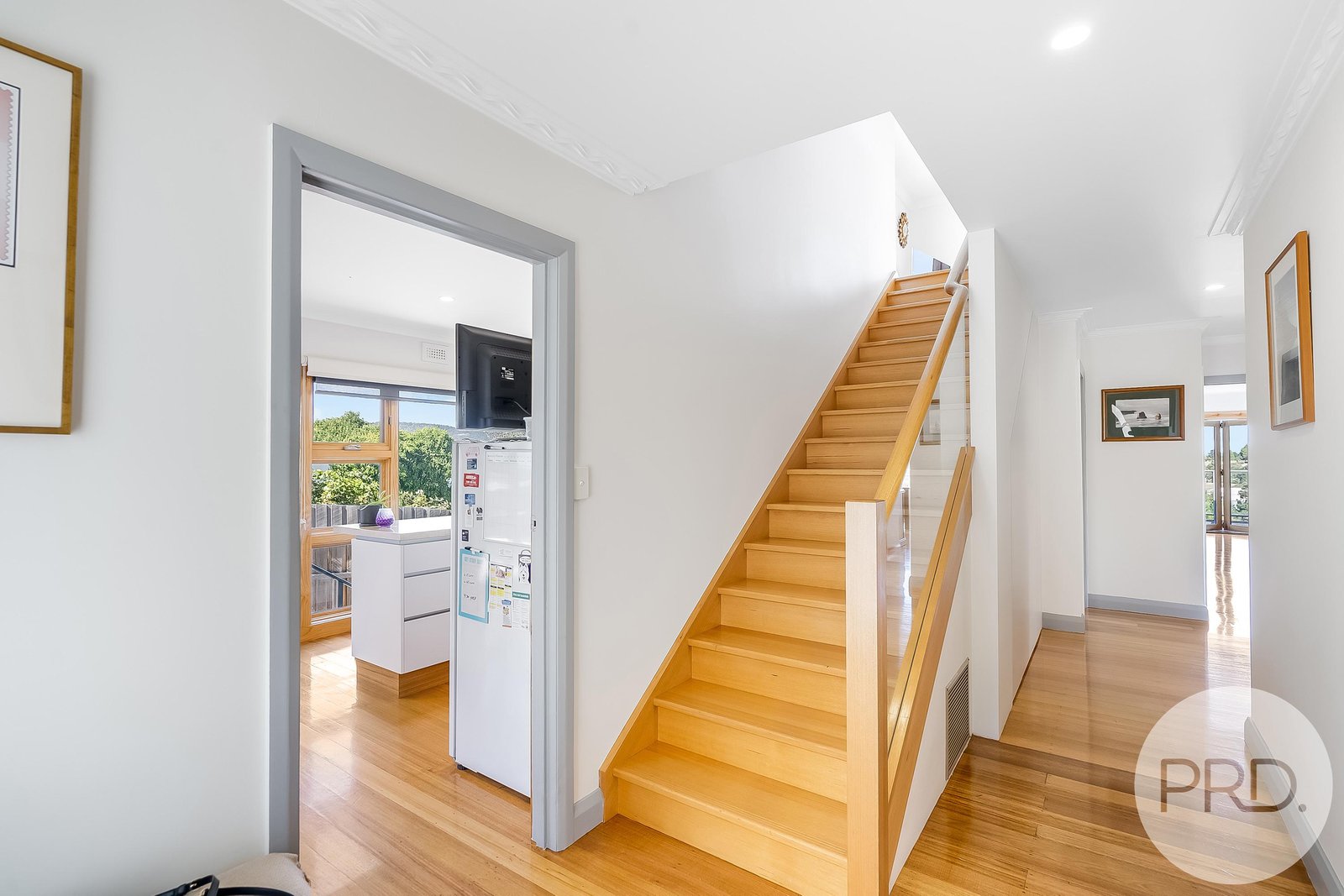 13 Chestnut Avenue LUTANA 27