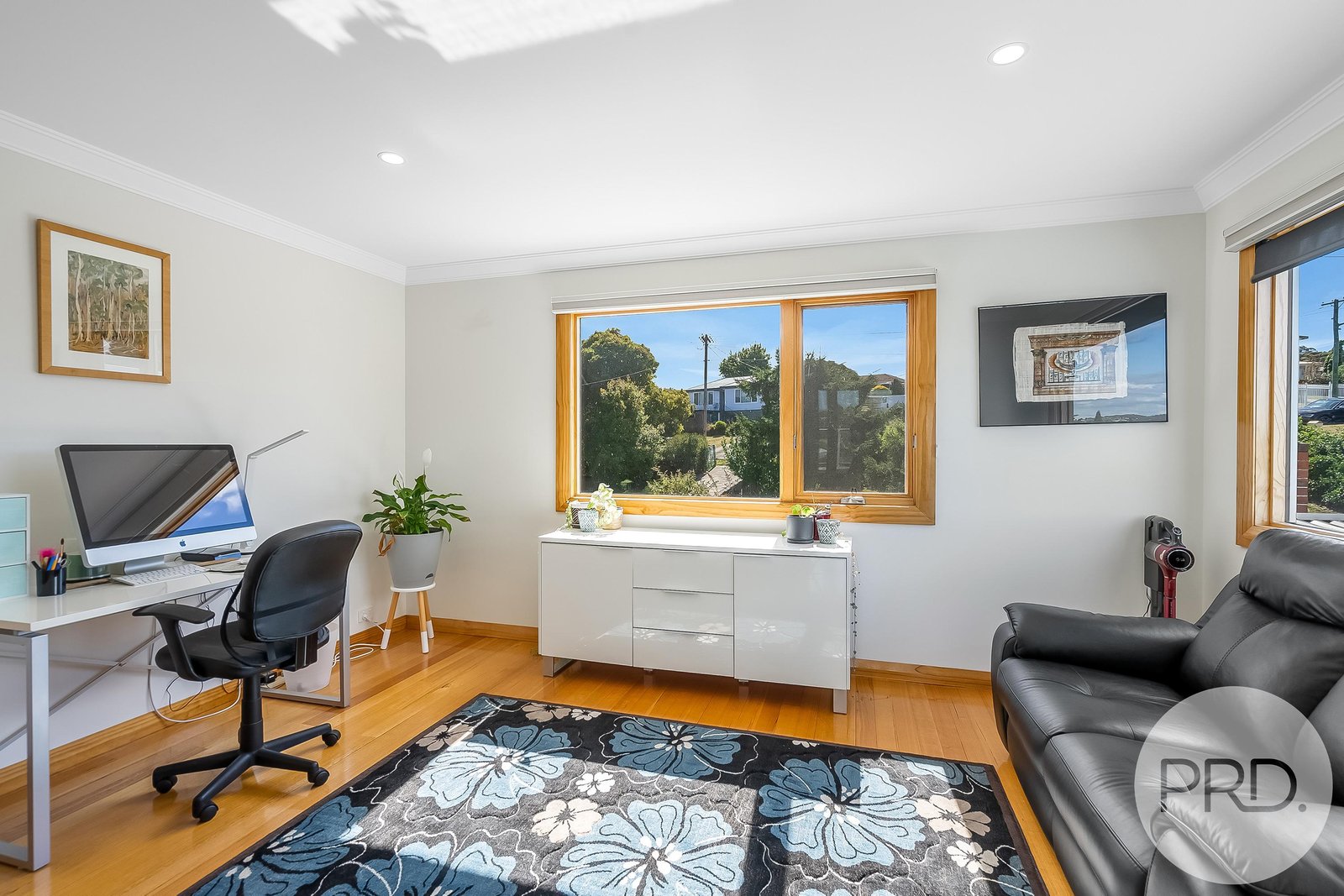 13 Chestnut Avenue LUTANA 32