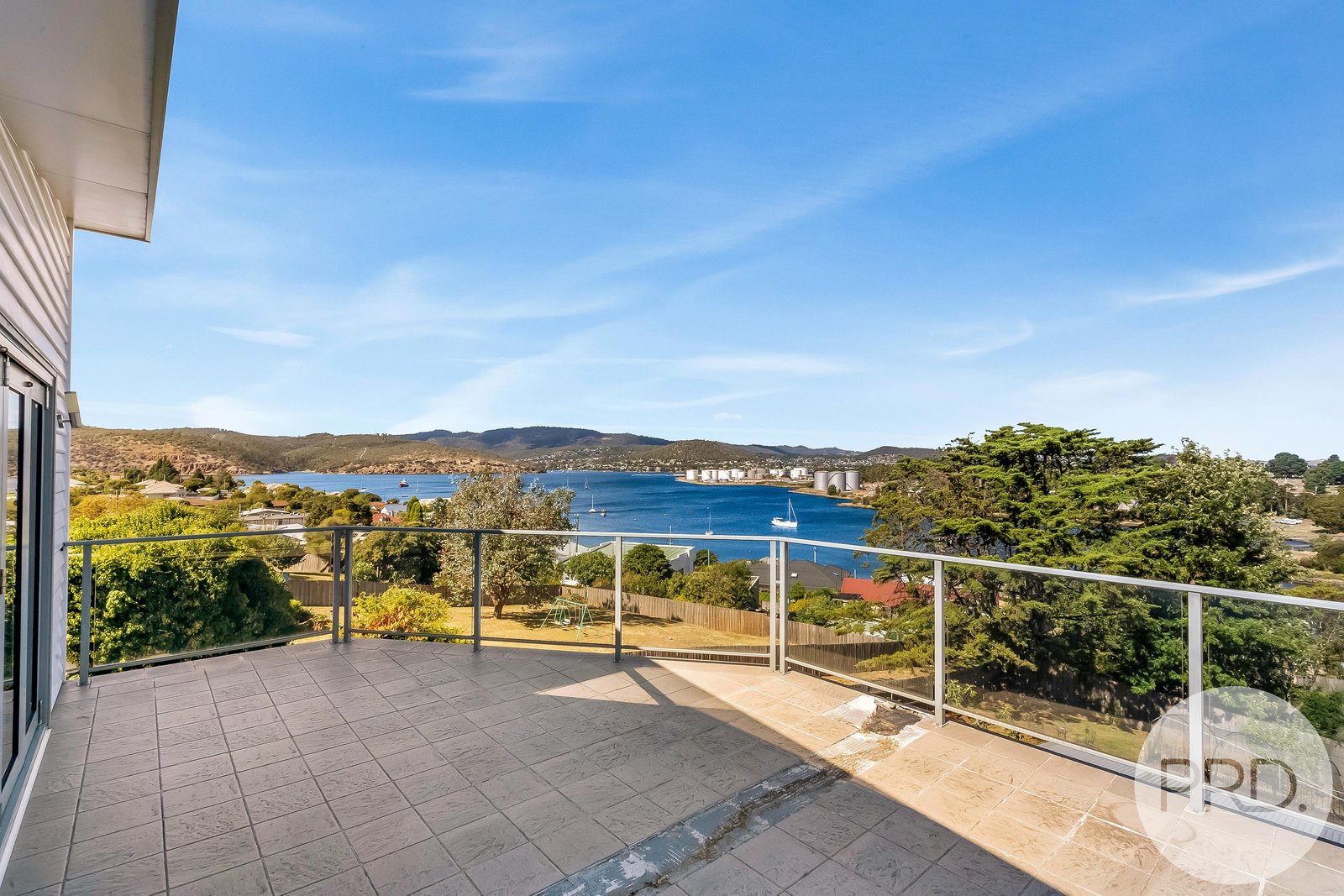 13 Chestnut Avenue LUTANA 34