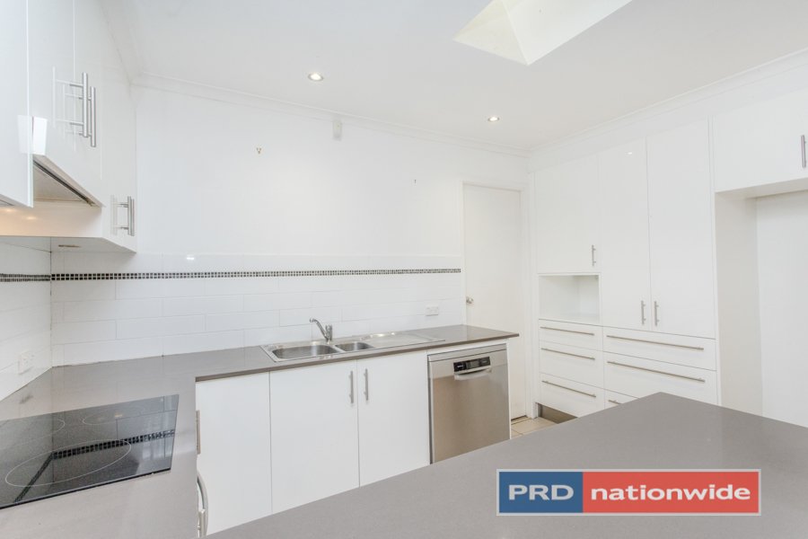 13 Claremont Place SOUTH PENRITH 8