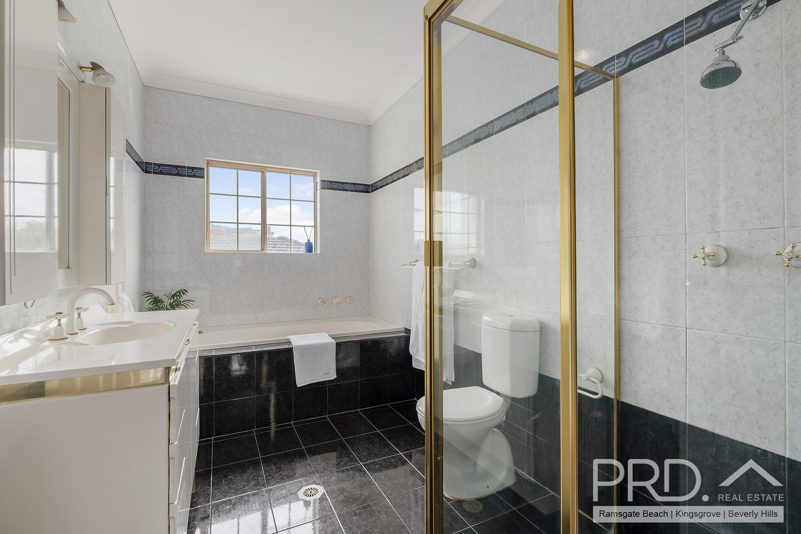 13 Clarkes Road RAMSGATE 8