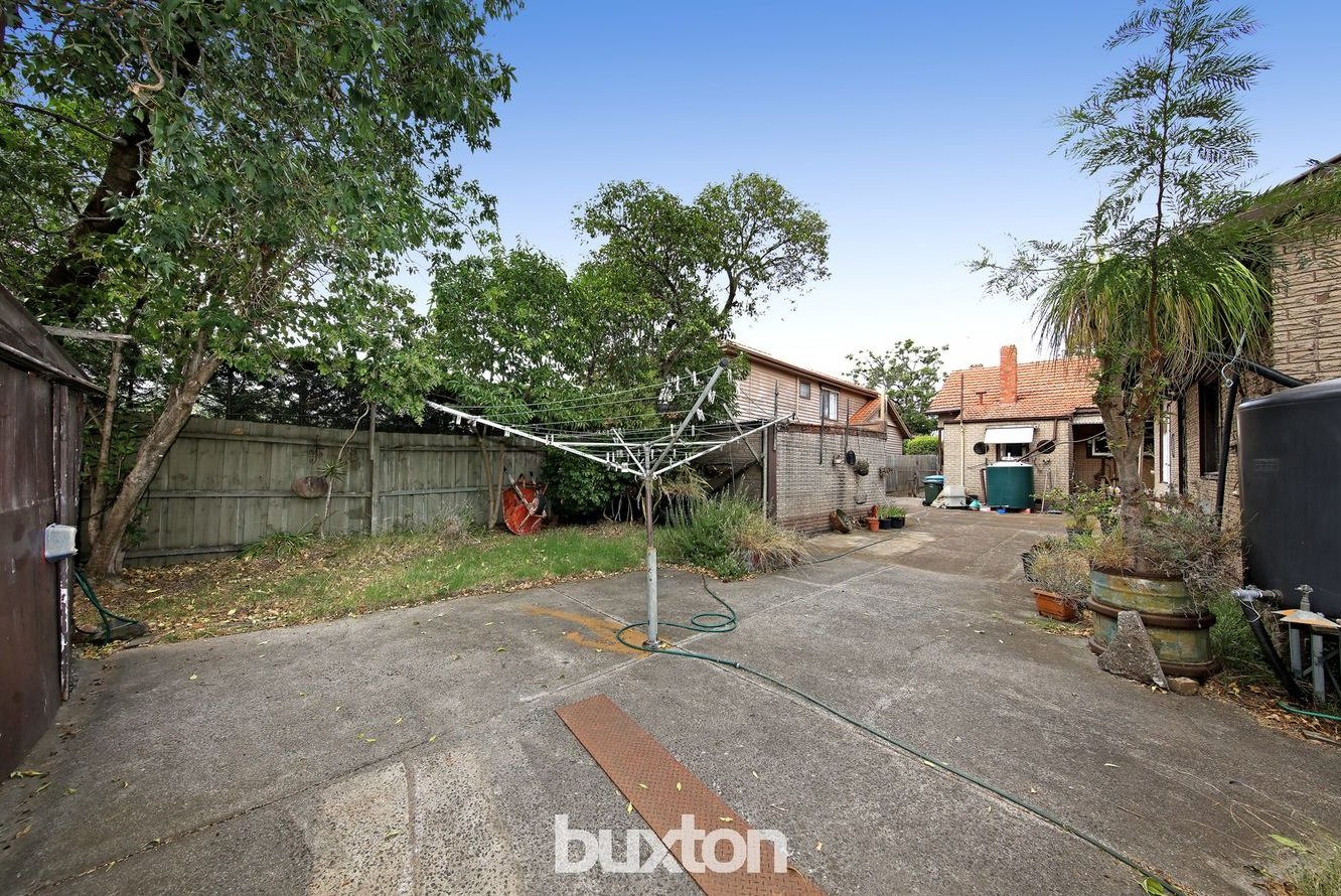 Gallery: 13 Clive Street