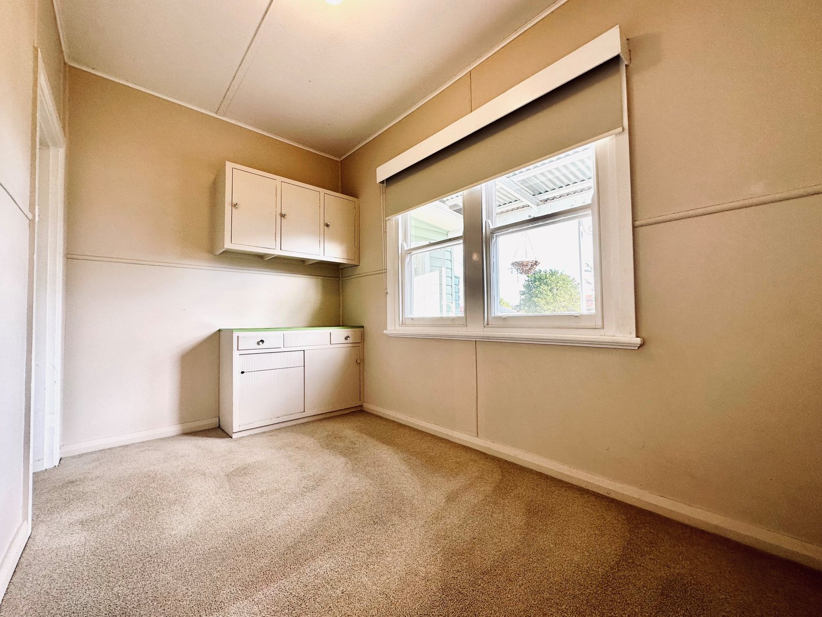 13 Cobley Avenue TAMWORTH 9