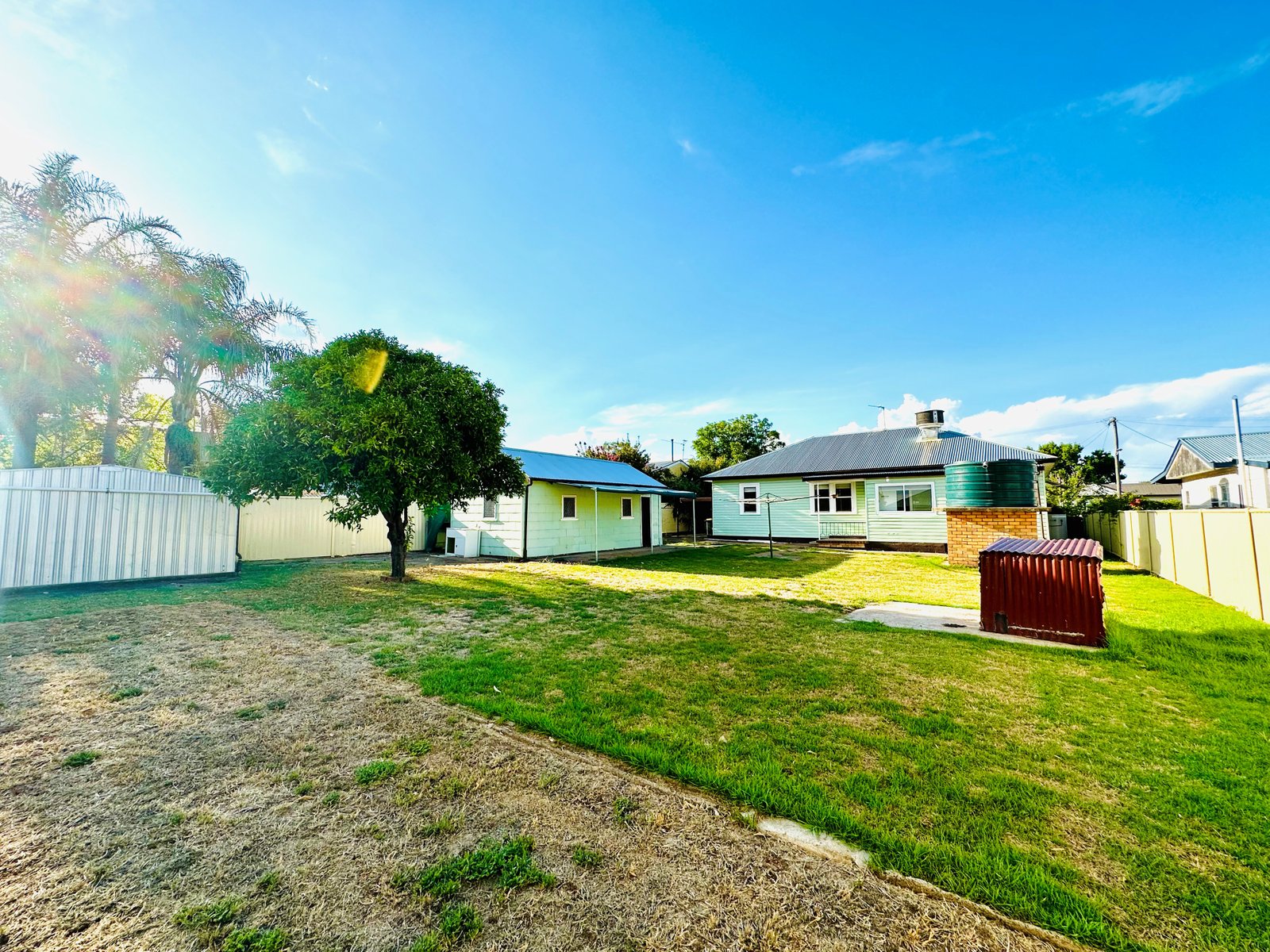 13 Cobley Avenue TAMWORTH 19