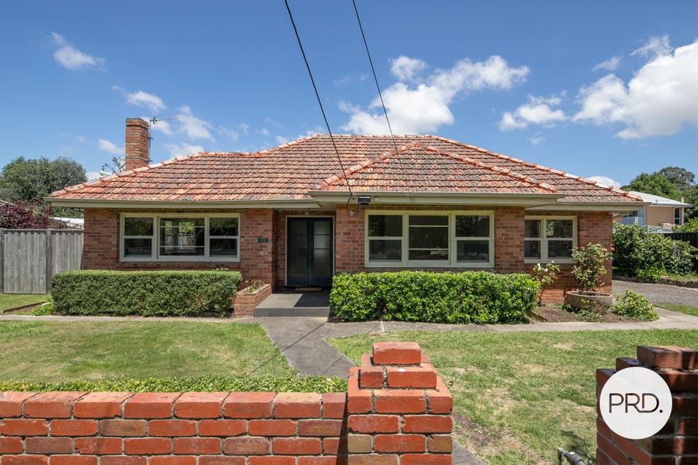 13 Collard Street NEWINGTON 1
