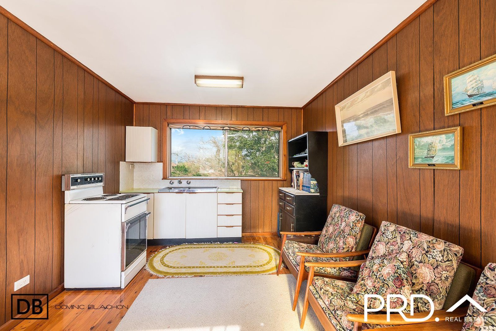 13 Colleen Ave  PICNIC POINT 7