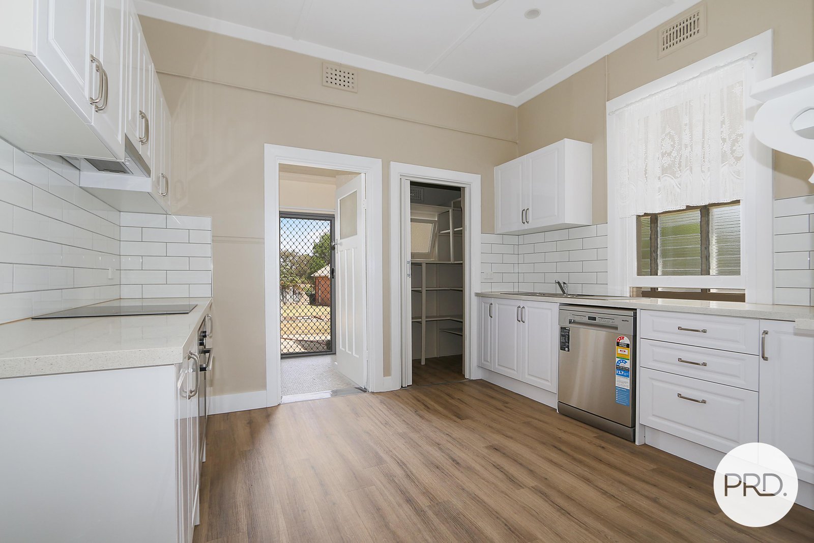 13 Commercial Street WALLA WALLA 2