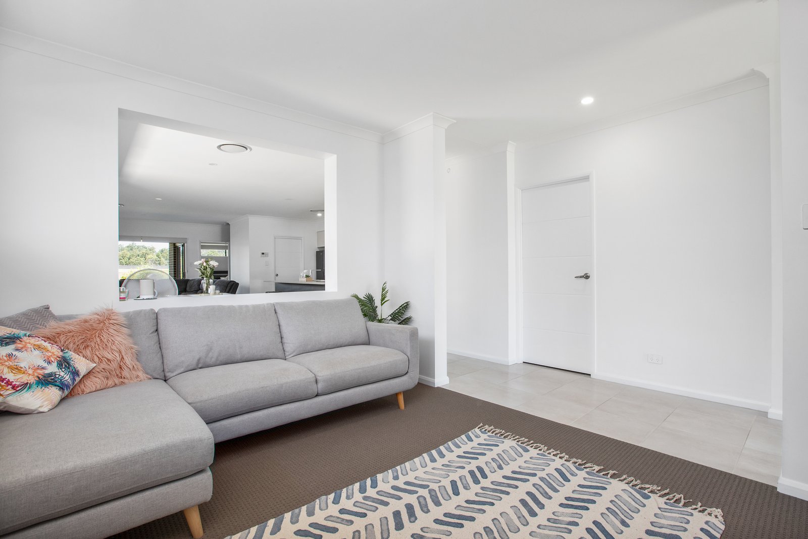 13 Conquest Close RUTHERFORD 3