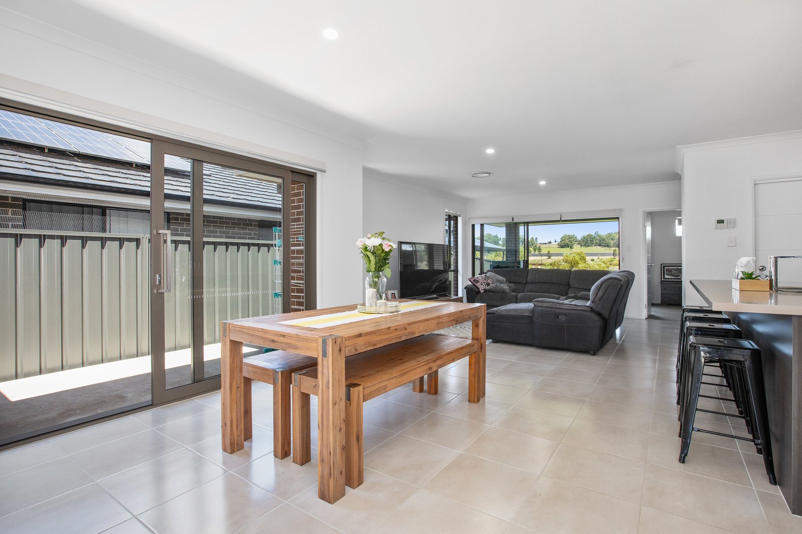 13 Conquest Close RUTHERFORD 8