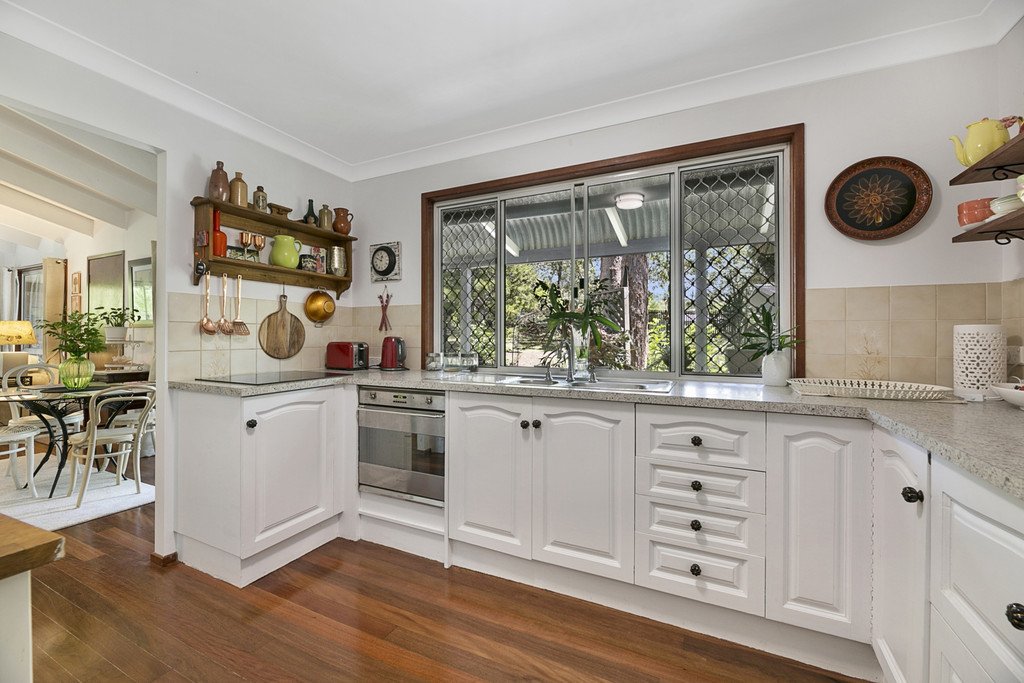 13 Coorabin Ct  TALLEBUDGERA 4