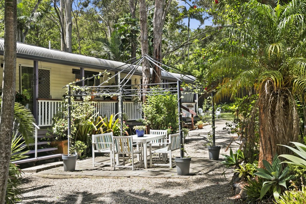 13 Coorabin Ct  TALLEBUDGERA 13