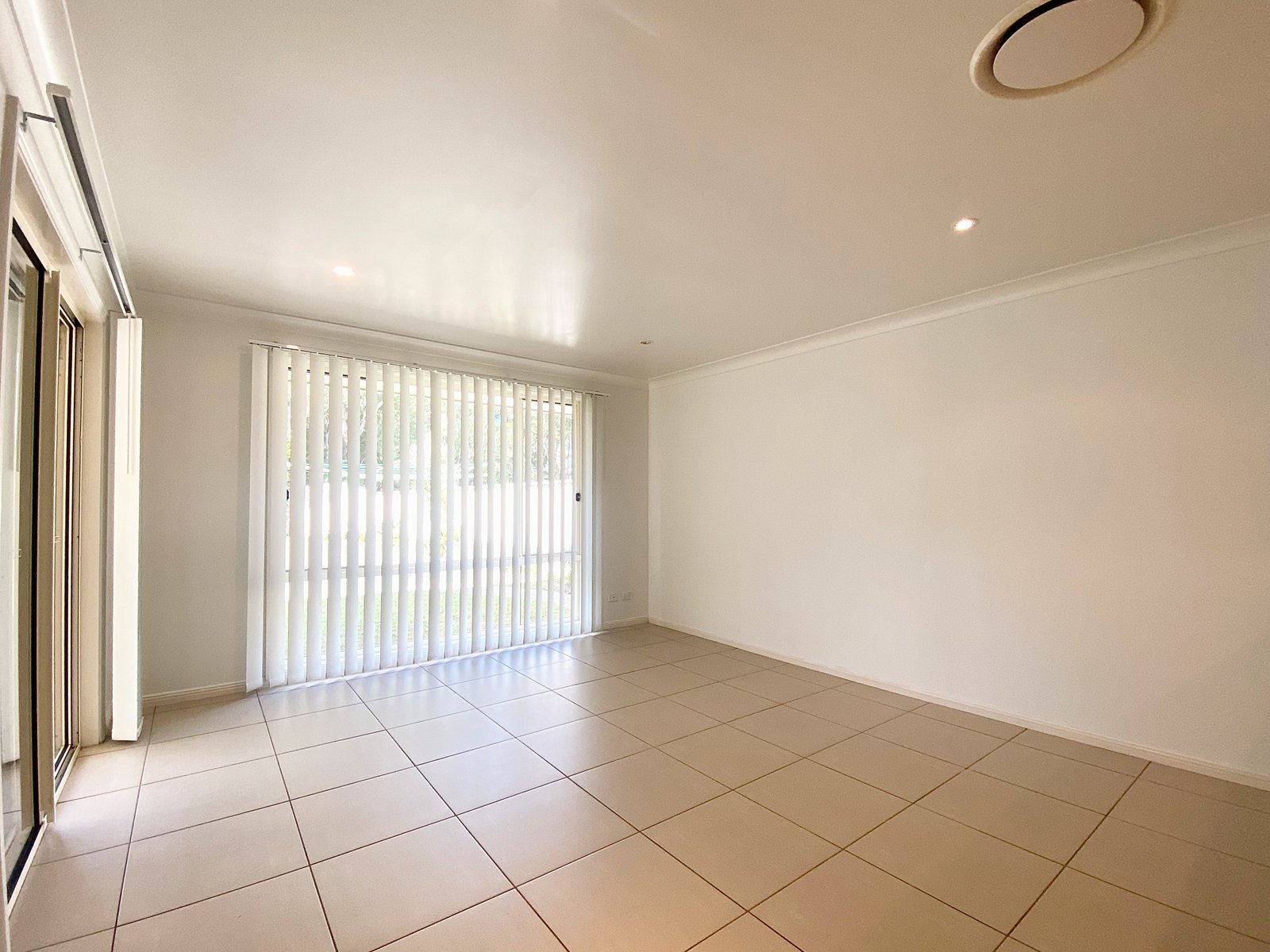 13 Corella Close SALAMANDER BAY 9