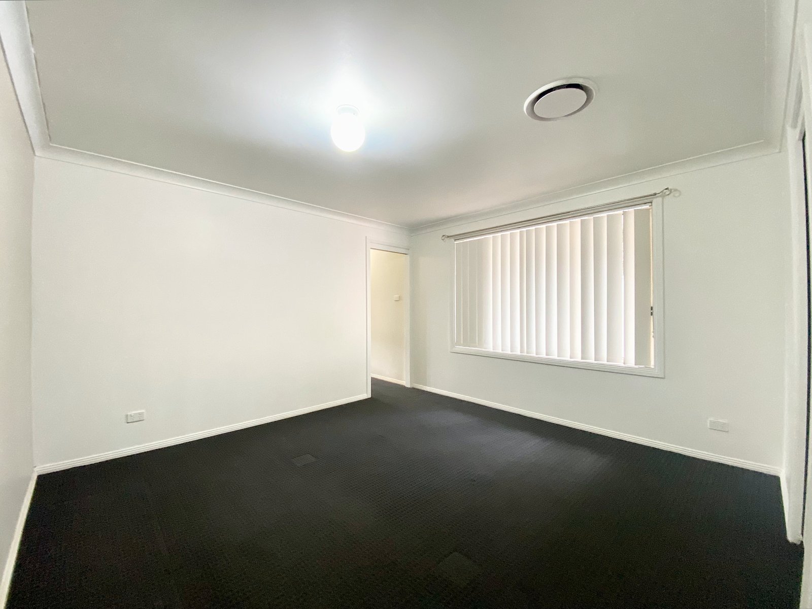 13 Corella Close SALAMANDER BAY 10