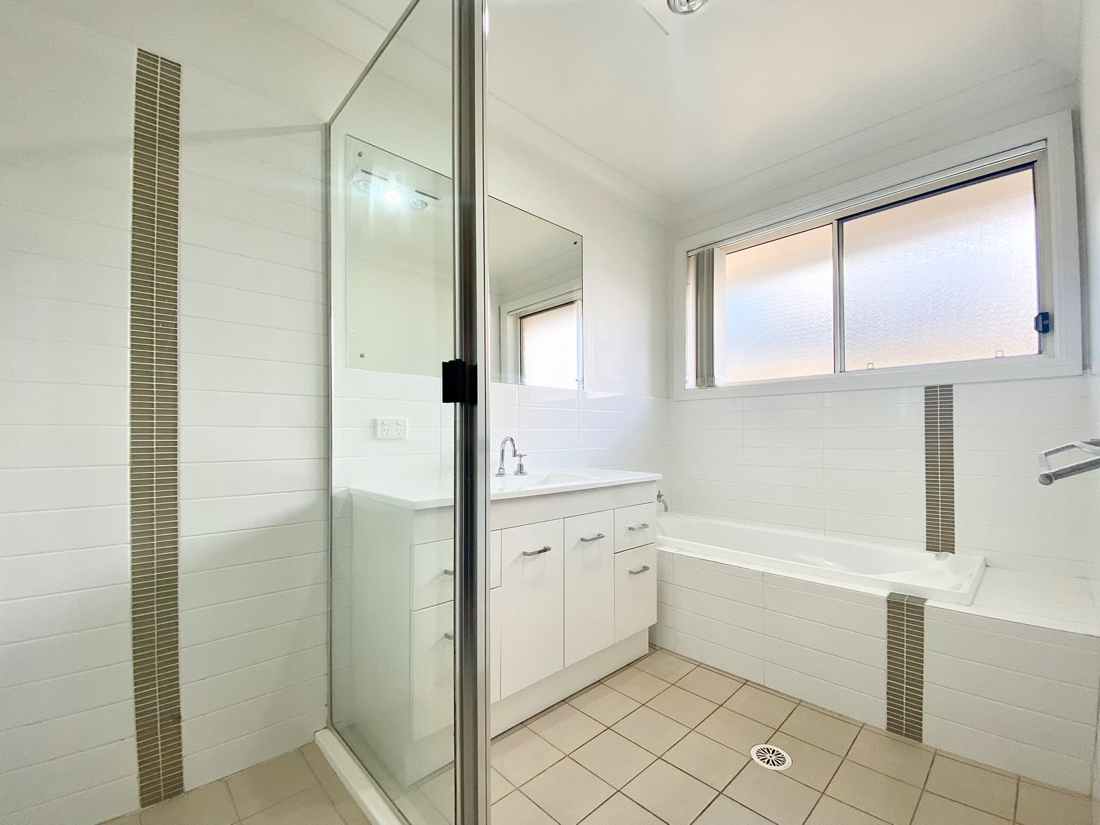 13 Corella Close SALAMANDER BAY 15