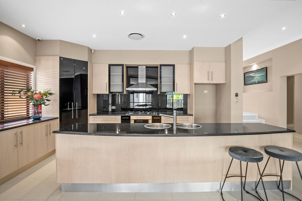 13 Corvus Way ROBINA 3