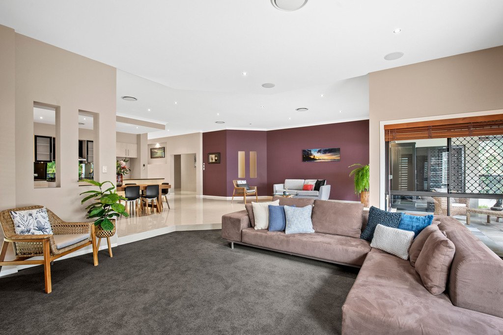 13 Corvus Way ROBINA 5