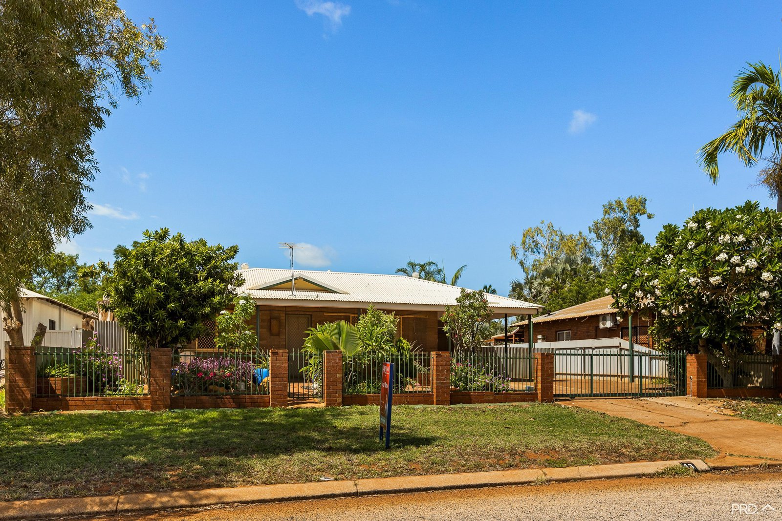 13 Crawford Close CABLE BEACH 27