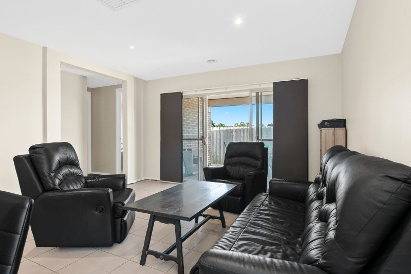 Gallery: 13 Creek View Close