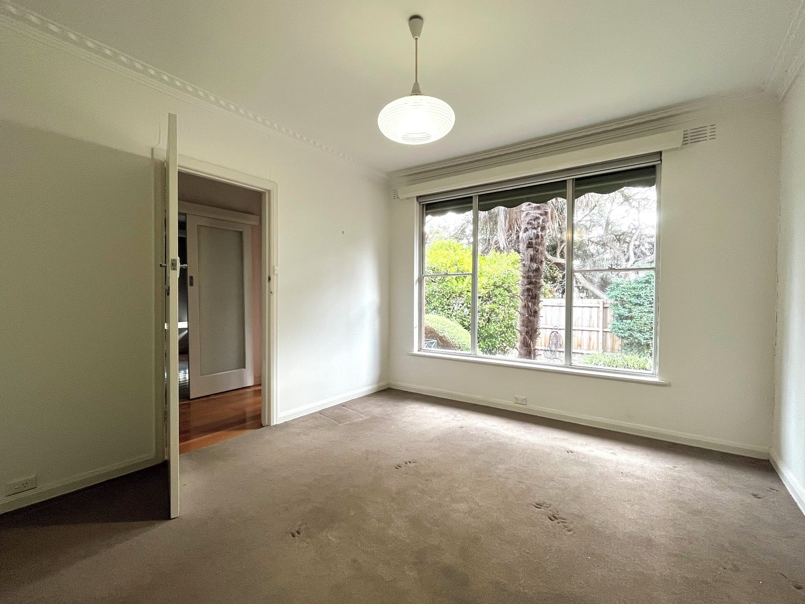 Gallery: 1/3 Crescent Road