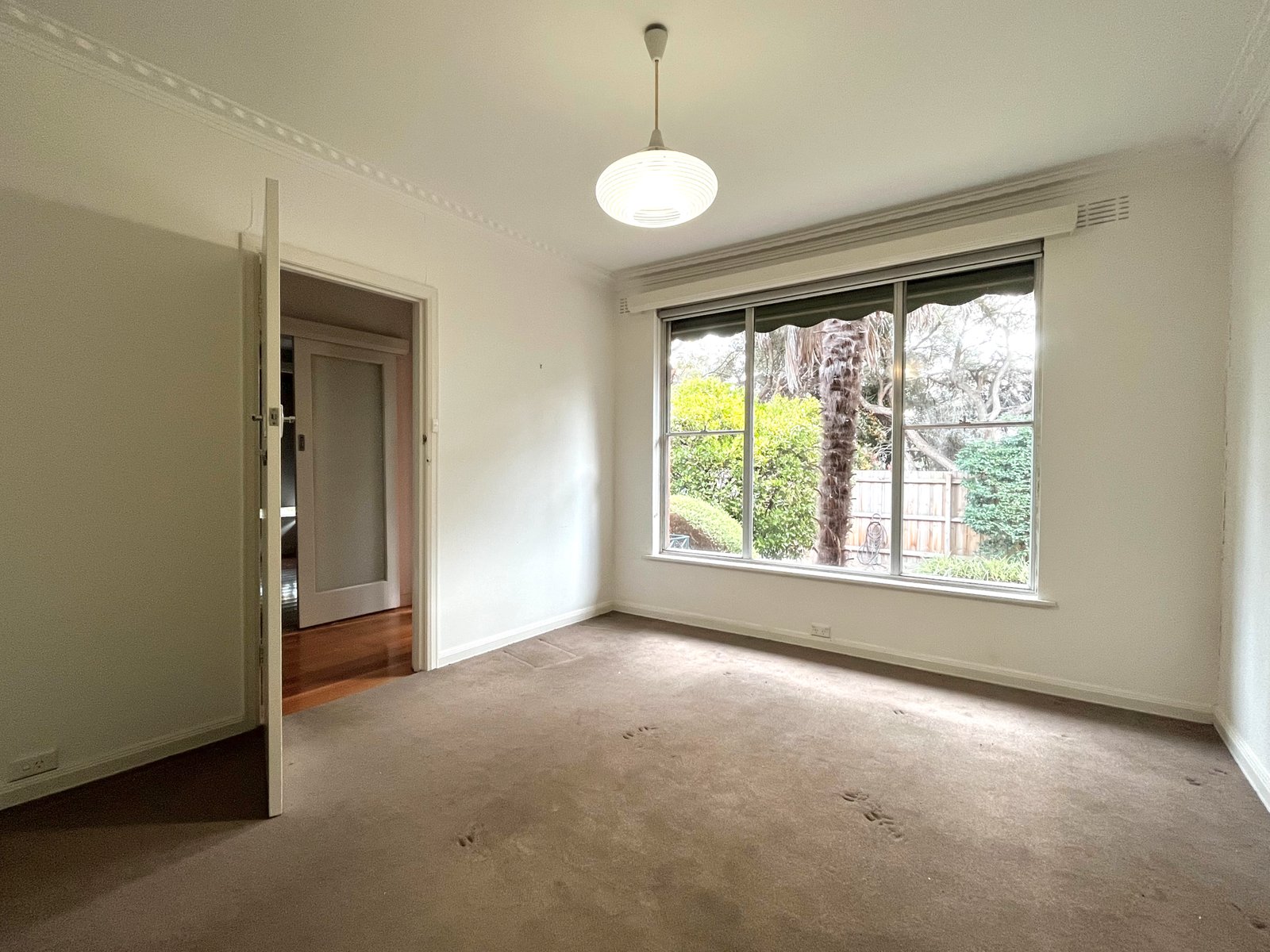 Gallery: 1/3 Crescent Road