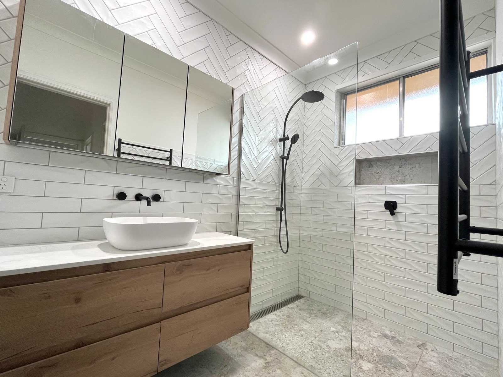 Gallery: 1/3 Crescent Road