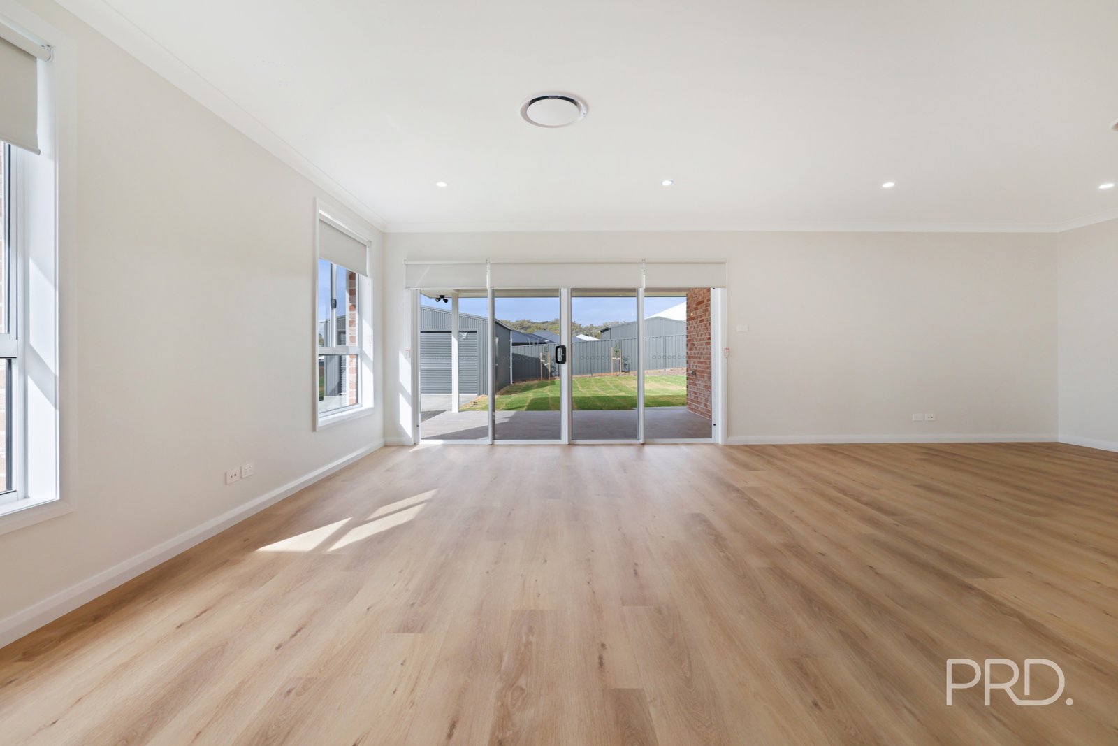 13 Crested Avenue TAMWORTH 20