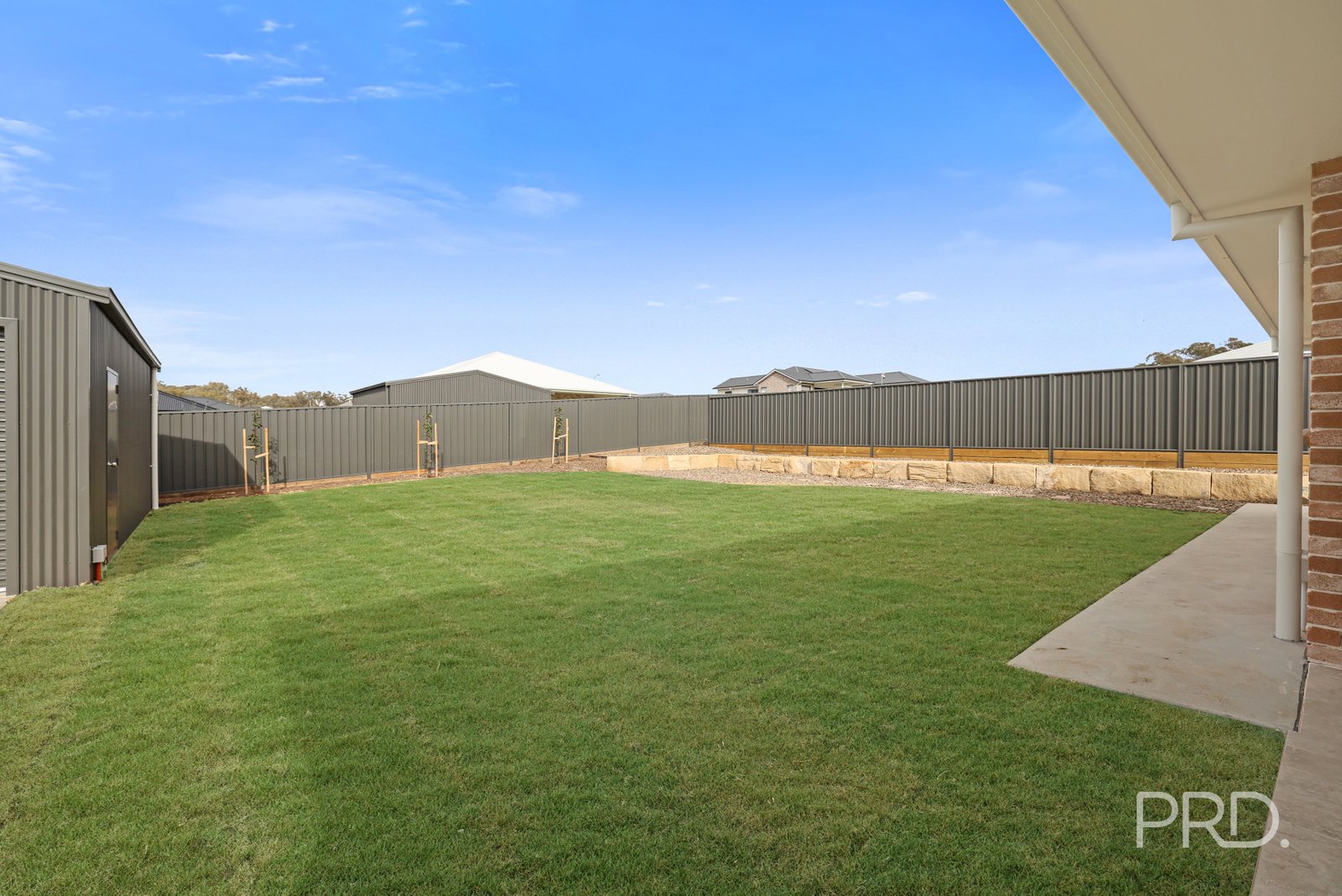 13 Crested Avenue TAMWORTH 35